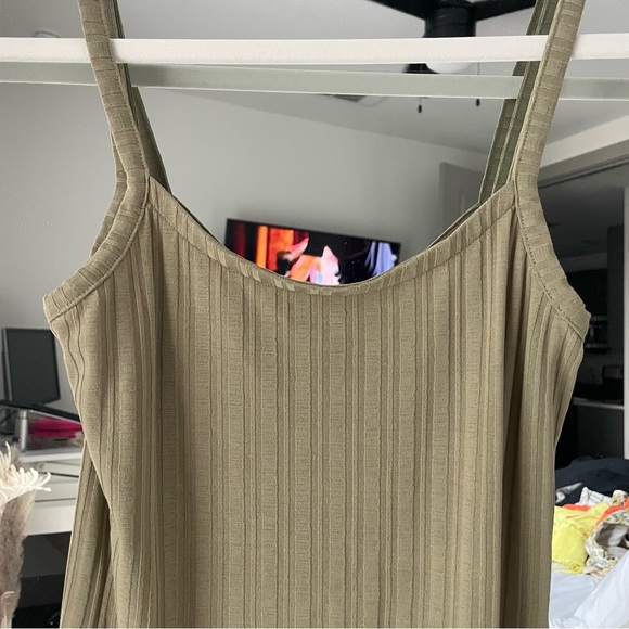 Miss Selfridge Green Mini Dress - Picture 3 of 4